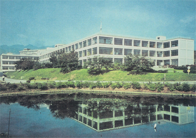Central Research Laboratories 개관